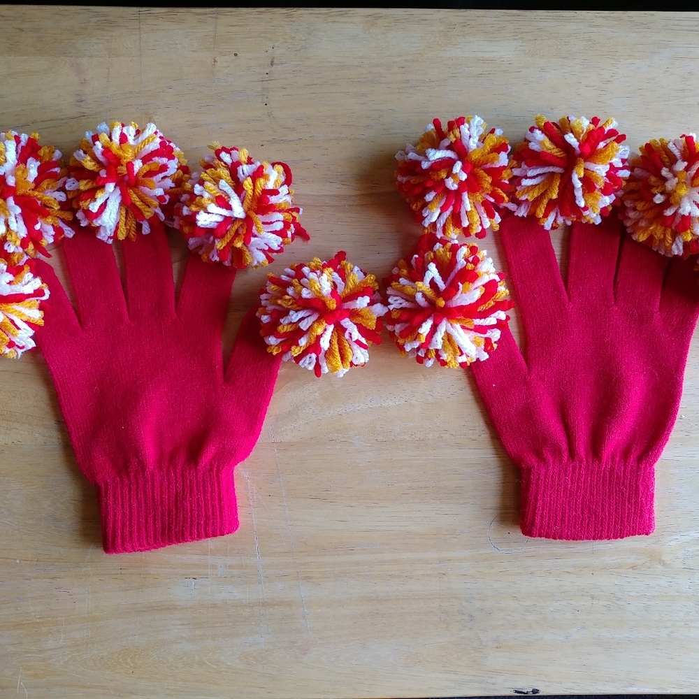 COPY - Kansas City Chiefs Spirit Cheer Pompom Gloves